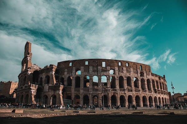 The Colosseum Heritage in Rome and Its Influence To Modern Architecture