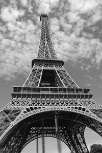 Discover Why The Eiffel Tower in Paris is the Symbol of the City